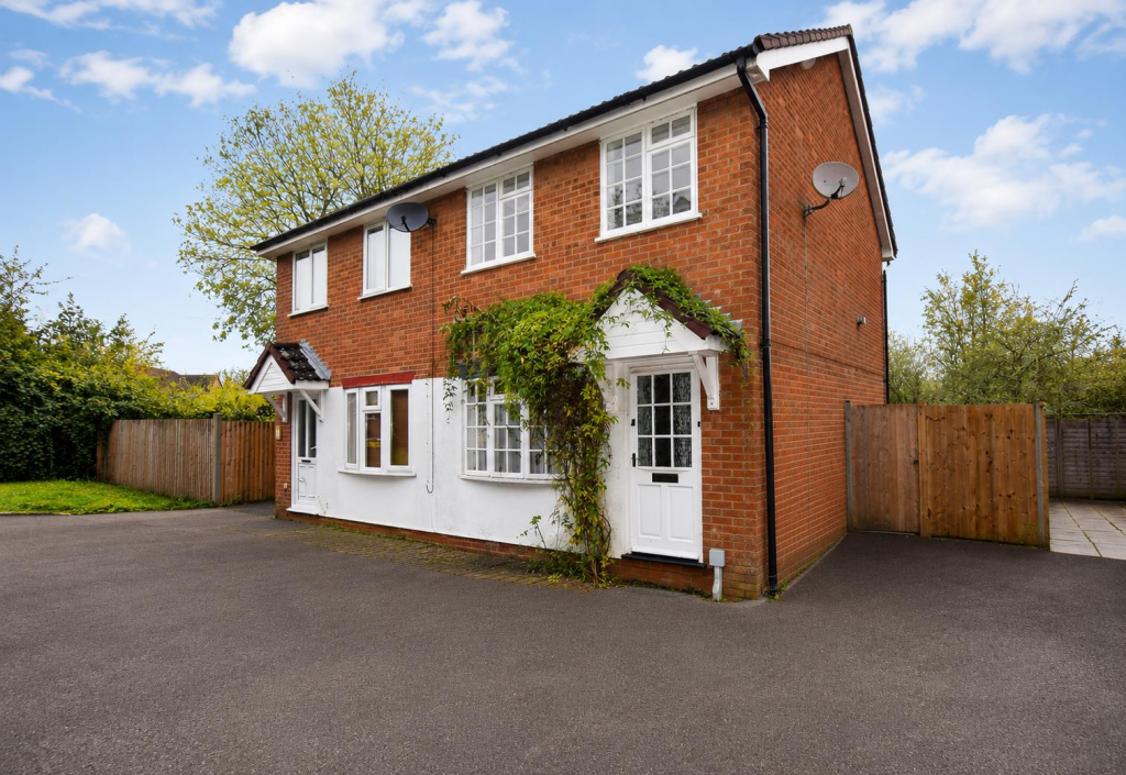 2 bed Semi Detached for rent in Haverhill. From Balmforth - Haverhill 2 bed Semi Detached for rent in Haverhill. From Balmforth - Haverhill