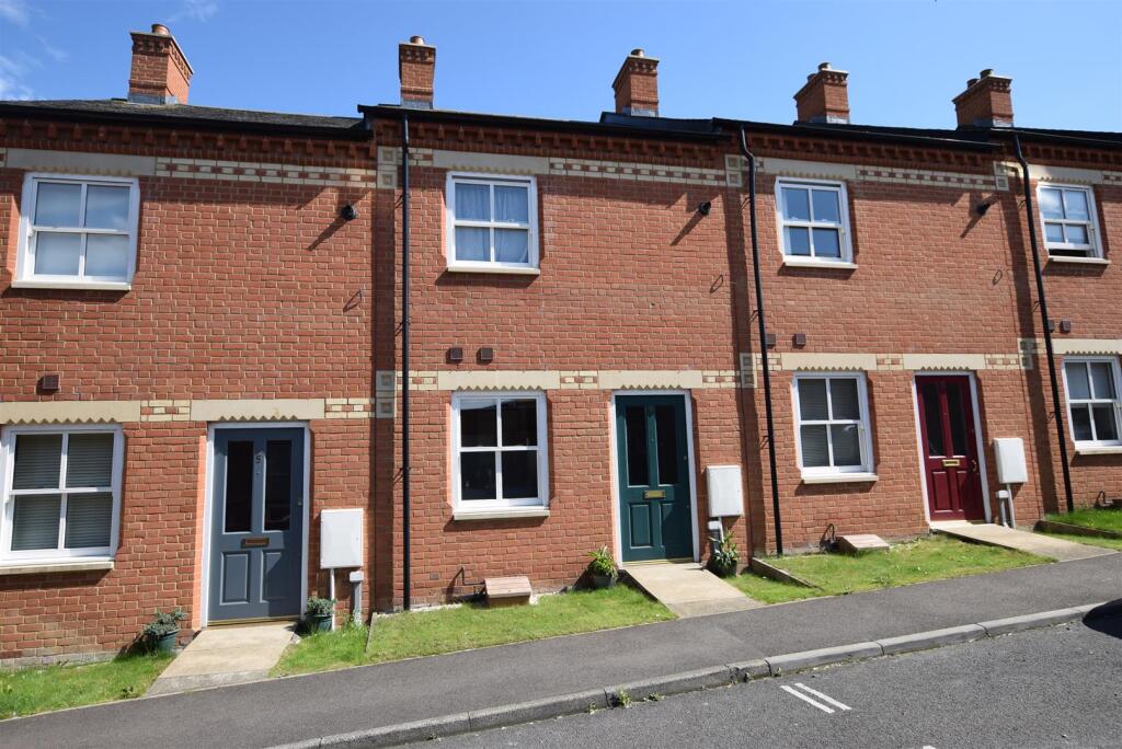 2 bed Mid Terraced House for rent in Haverhill. From Balmforth - Haverhill 2 bed Mid Terraced House for rent in Haverhill. From Balmforth - Haverhill
