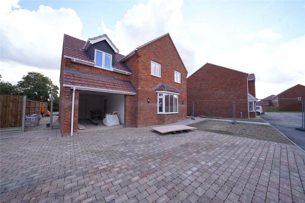 4 bed Detached for rent in Mildenhall. From Balmforth - Mildenhall 4 bed Detached for rent in Mildenhall. From Balmforth - Mildenhall