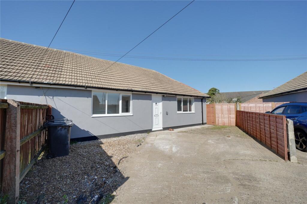 2 bed Bungalow for rent in Beck Row. From Balmforth - Mildenhall