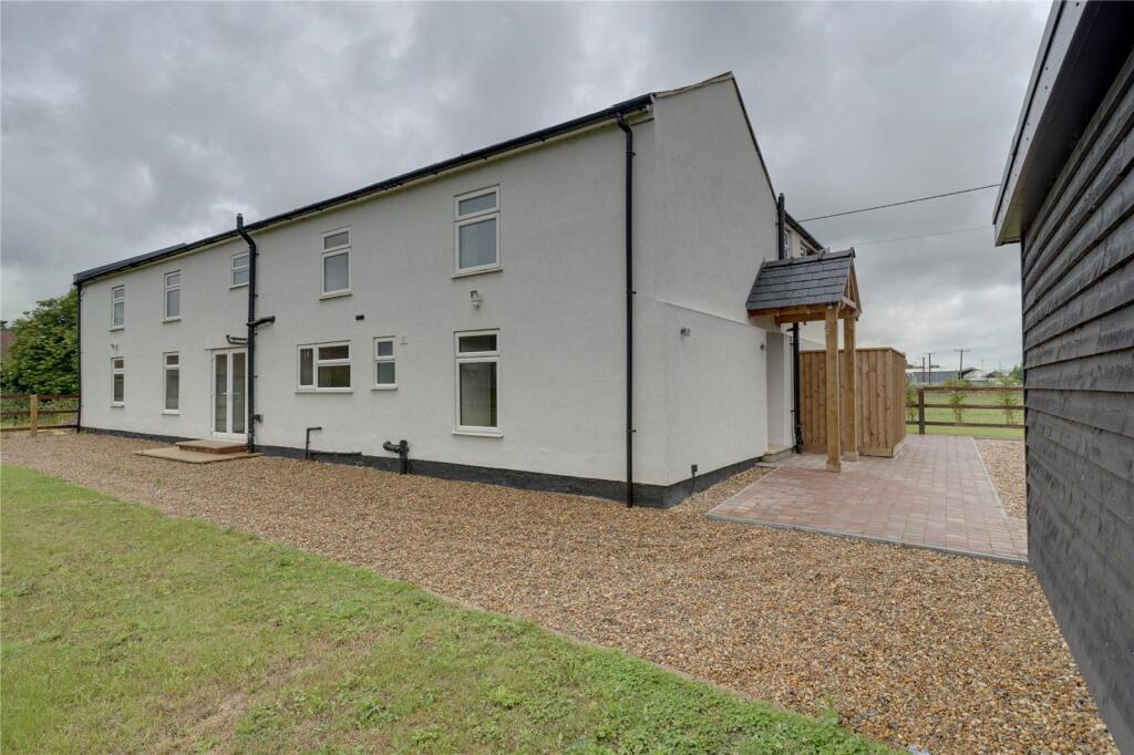 5 bed Detached for rent in Lakenheath. From Balmforth - Mildenhall 5 bed Detached for rent in Lakenheath. From Balmforth - Mildenhall