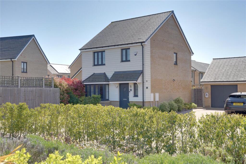 3 bed Detached for rent in . From Balmforth - Mildenhall