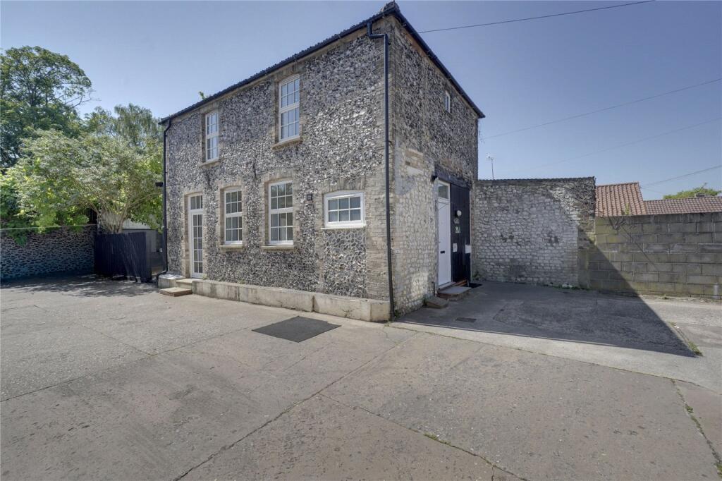 3 bed Detached for rent in Brandon. From Balmforth - Mildenhall