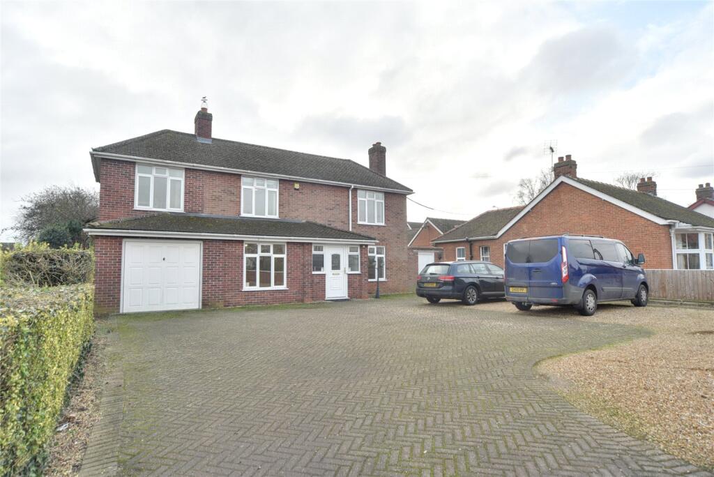 5 bed Detached for rent in Mildenhall. From Balmforth - Mildenhall