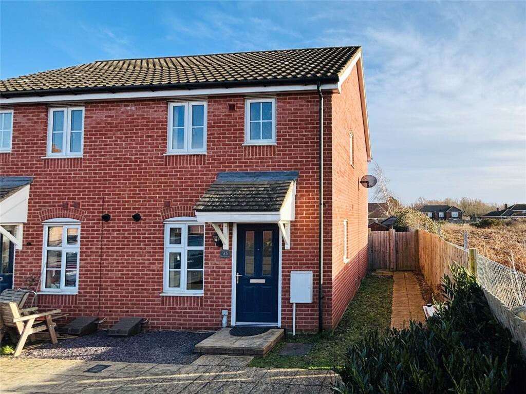 2 bed End of Terrace for rent in Red Lodge. From Balmforth - Mildenhall 2 bed End of Terrace for rent in Red Lodge. From Balmforth - Mildenhall