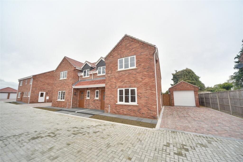 3 bed Semi Detached for rent in Feltwell. From Balmforth - Mildenhall