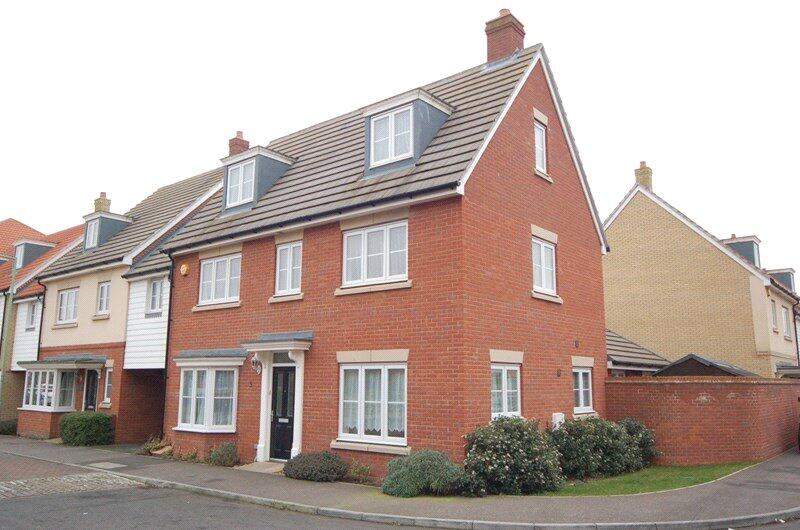 5 bed Link detached for rent in Mildenhall. From Balmforth - Mildenhall 5 bed Link detached for rent in Mildenhall. From Balmforth - Mildenhall