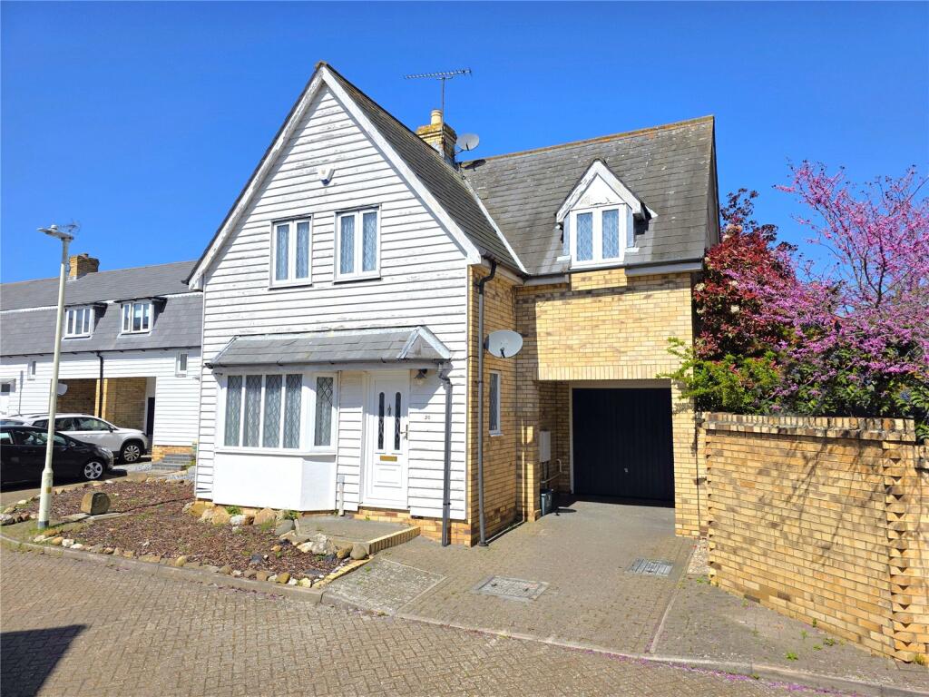 3 bed Detached for rent in South Woodham Ferrers. From Barrett Estate & Letting Agents - Rayleigh