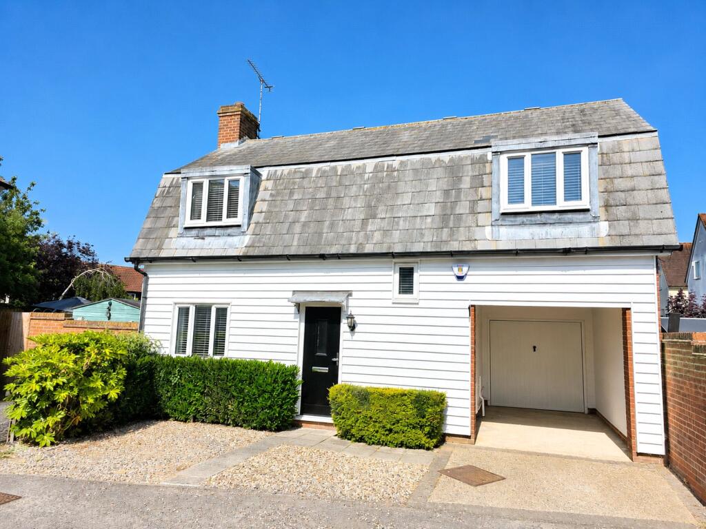 3 bed Detached for rent in South Woodham Ferrers. From Barrett Estate & Letting Agents - Rayleigh 3 bed Detached for rent in South Woodham Ferrers. From Barrett Estate & Letting Agents - Rayleigh