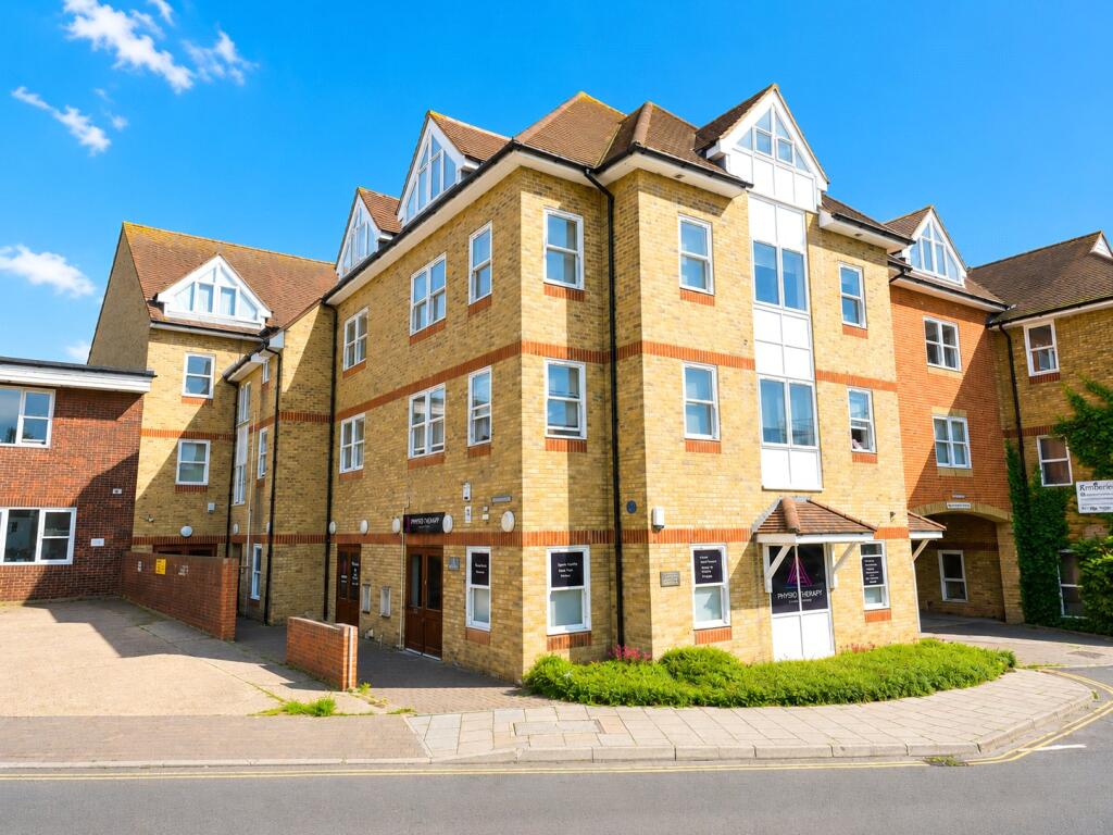 1 bed Apartment for rent in Rayleigh. From Barrett Estate & Letting Agents - Rayleigh