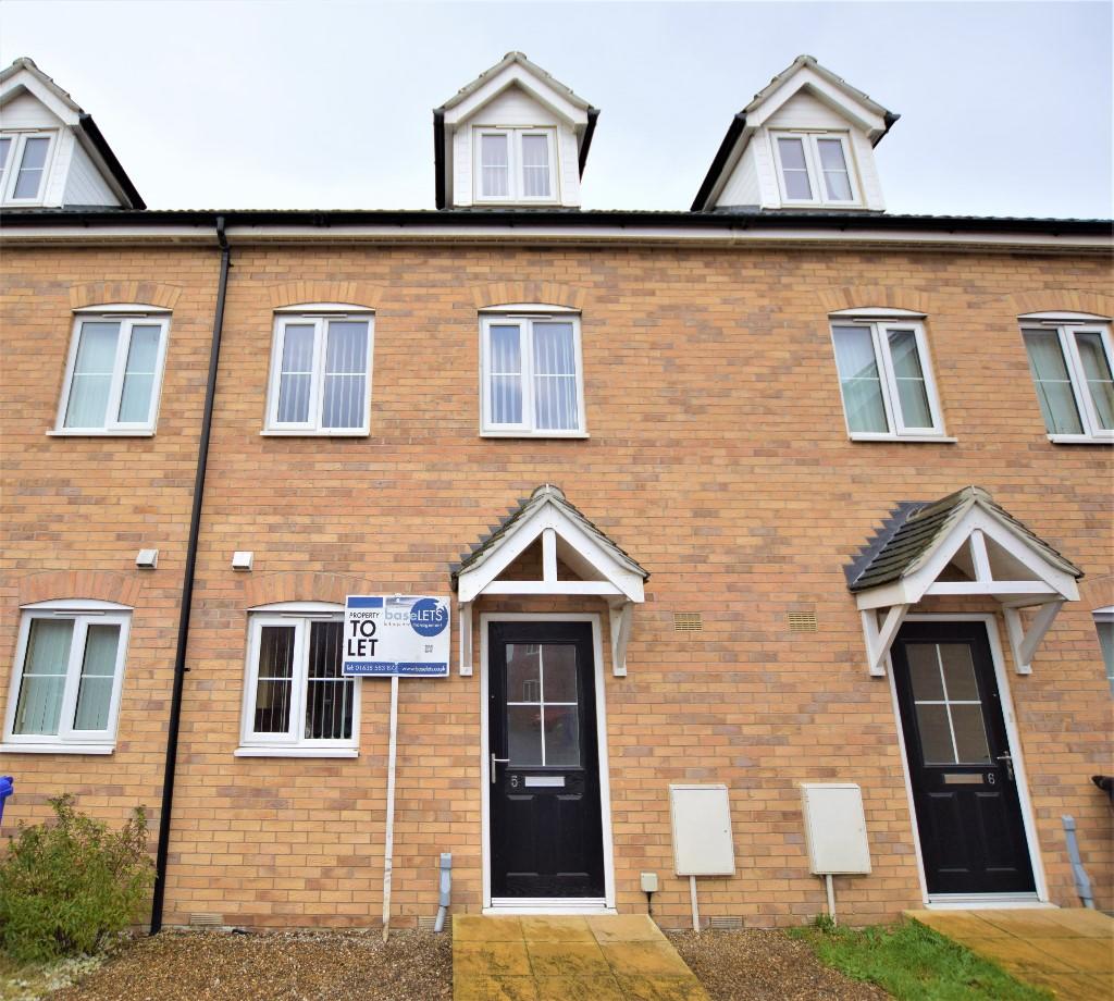 3 bed Mid Terraced House for rent in Beck Row. From baseLETS - Lakenheath