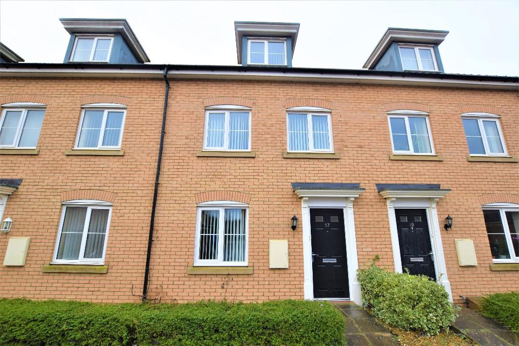 3 bed Town House for rent in Red Lodge. From baseLETS - Lakenheath