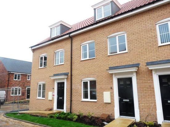 3 bed Town House for rent in Red Lodge. From baseLETS Ltd