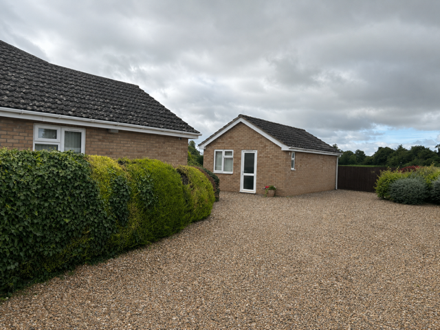 1 bed Bungalow for rent in West Row. From baseLETS Ltd