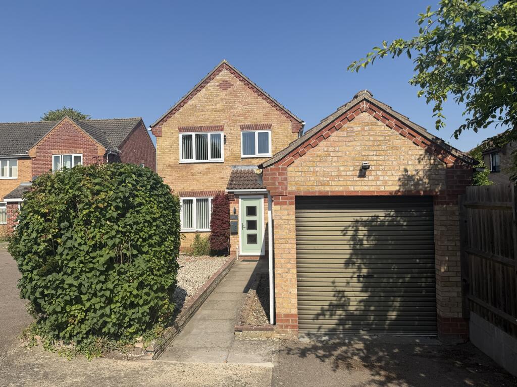 3 bed Detached for rent in Mildenhall. From baseLETS Ltd