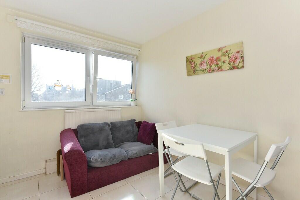 4 bed Flat for rent in Hammersmith. From Draker Lettings - Fulham Broadway