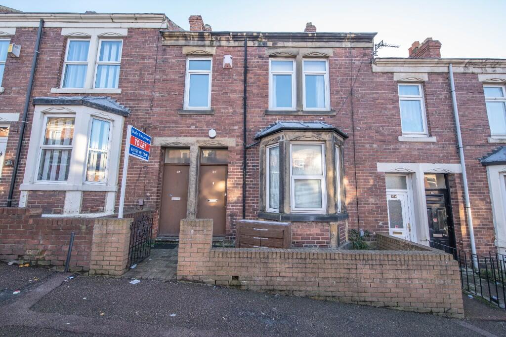 3 bed 1st Floor Flat for rent in Gateshead. From Belle Vue Estates - Low Fell