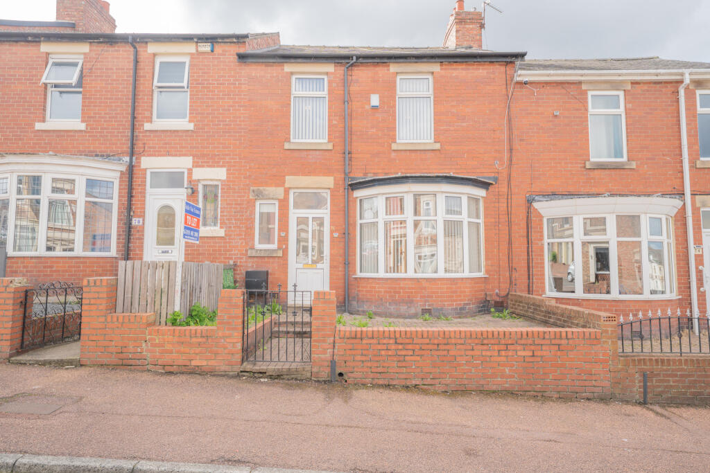 3 bed Mid Terraced House for rent in Gateshead. From Belle Vue Estates - Low Fell 3 bed Mid Terraced House for rent in Gateshead. From Belle Vue Estates - Low Fell