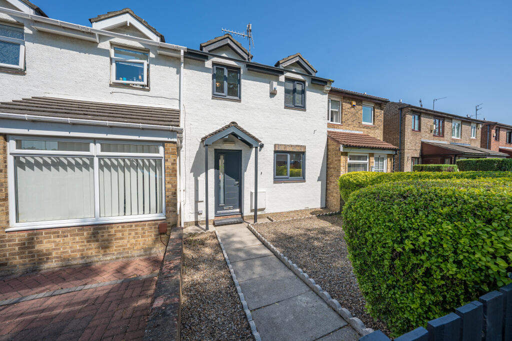 2 bed Mid Terraced House for rent in Hebburn. From Belle Vue Estates - Low Fell