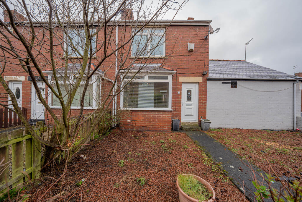 2 bed Mid Terraced House for rent in Hazlerigg. From Belle Vue Estates - Low Fell 2 bed Mid Terraced House for rent in Hazlerigg. From Belle Vue Estates - Low Fell