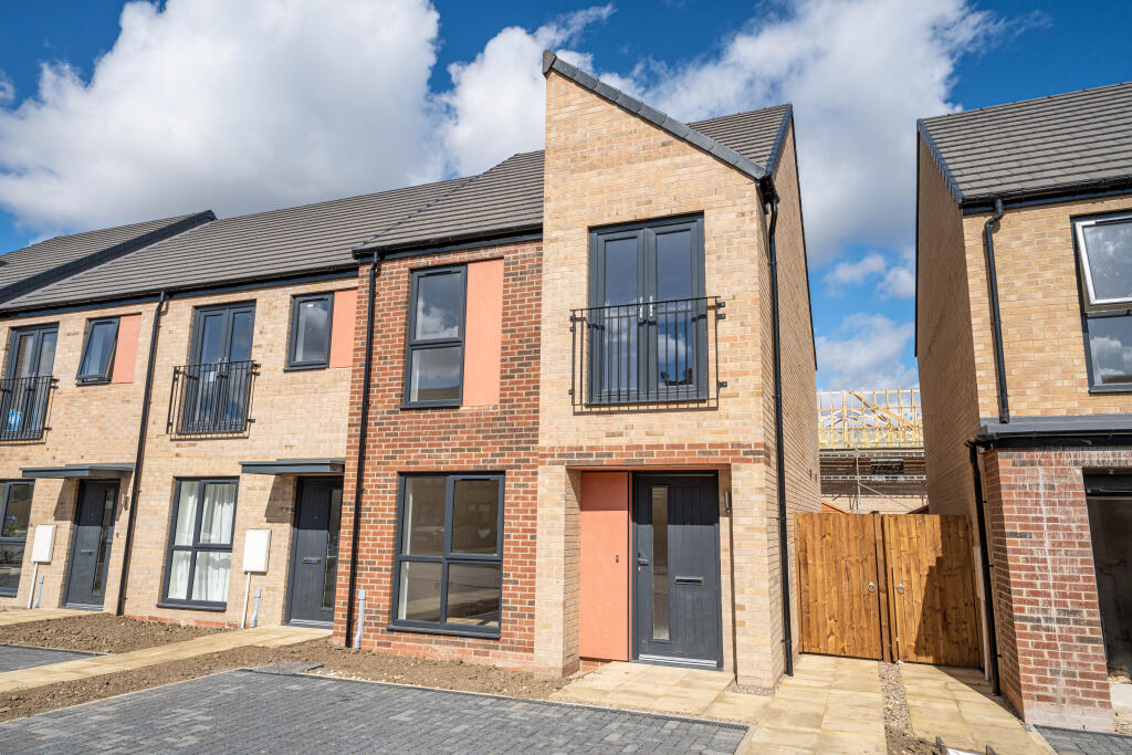 3 bed Semi Detached for rent in Gateshead. From Belle Vue Estates - Low Fell