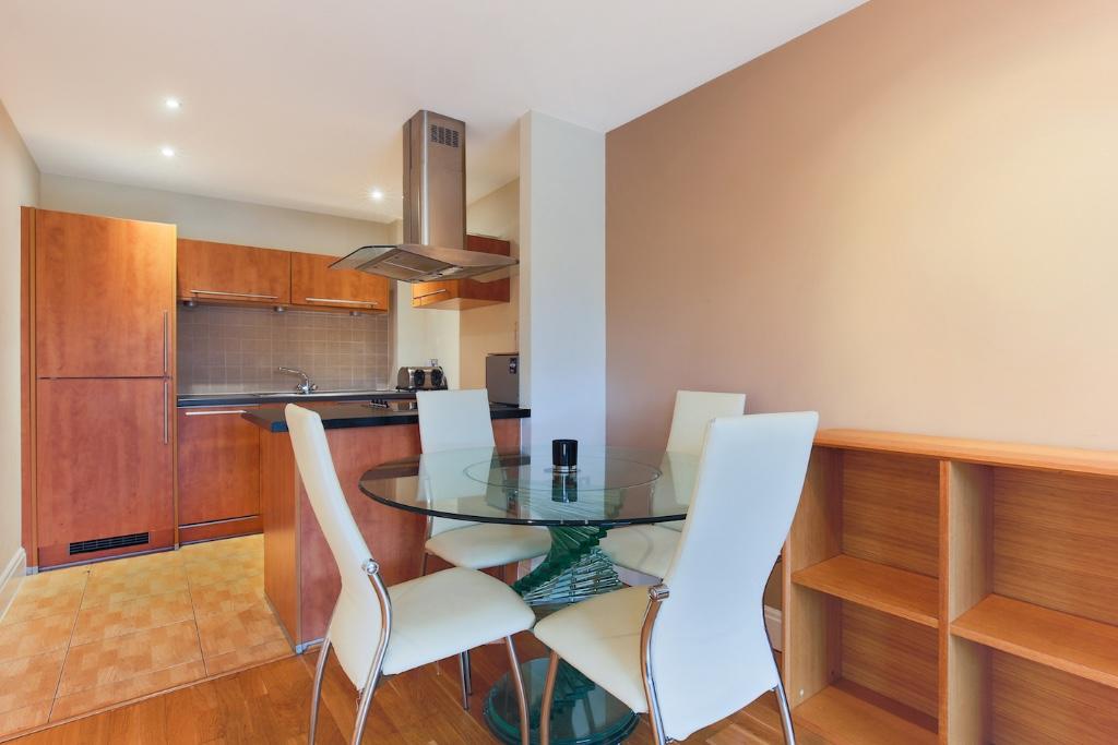 1 bed 1st Floor Flat for rent in Camden Town. From E14Properties LTD - London