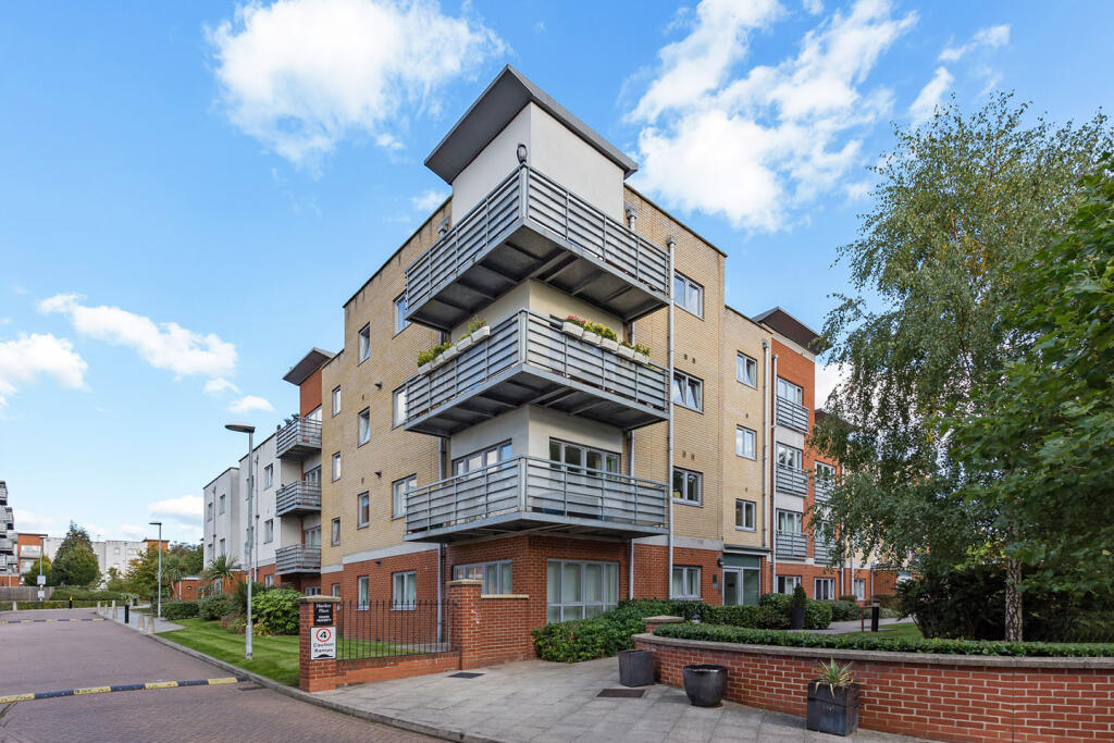 2 bed 1st Floor Flat for rent in Walthamstow. From E14Properties LTD - London