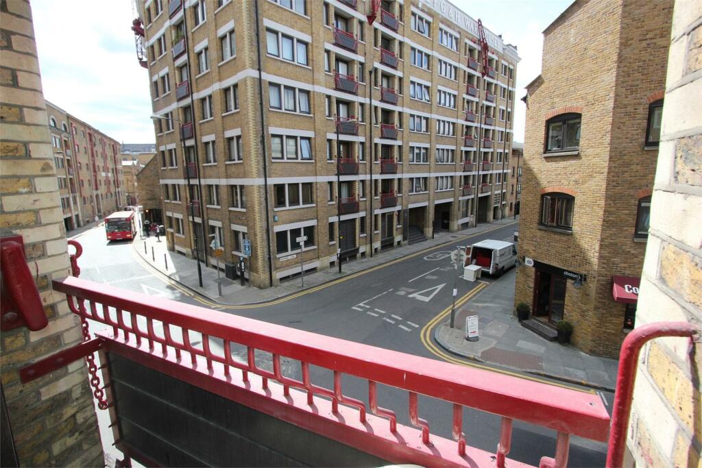 1 bed Apartment for rent in Bermondsey. From ea2 Estate Agency - Wapping