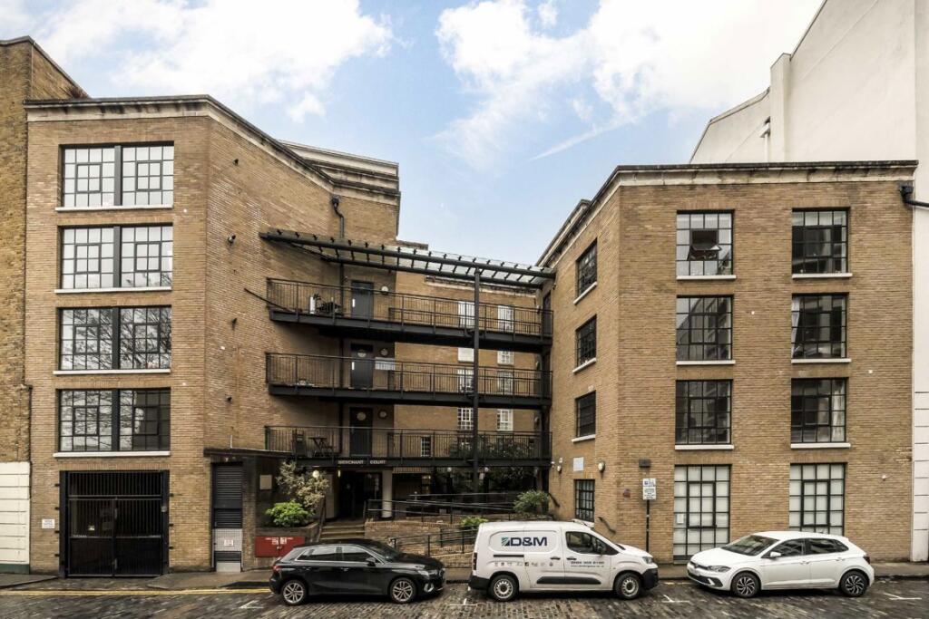 1 bed 1st Floor Flat for rent in Stepney. From ea2 Estate Agency - Wapping 1 bed 1st Floor Flat for rent in Stepney. From ea2 Estate Agency - Wapping