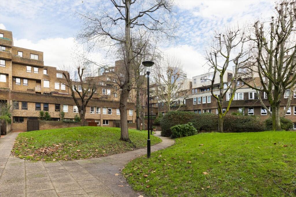 2 bed 1st Floor Flat for rent in Bermondsey. From ea2 Estate Agency - Wapping