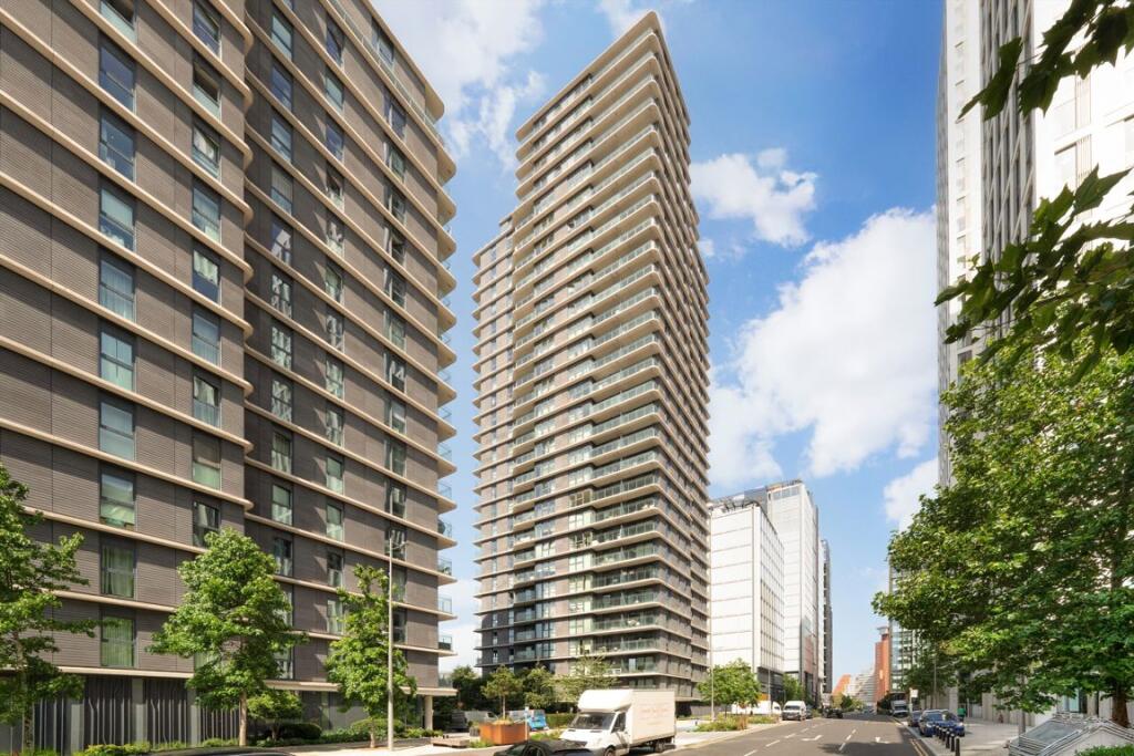 2 bed 1st Floor Flat for rent in Stratford. From ea2 Estate Agency - Wapping