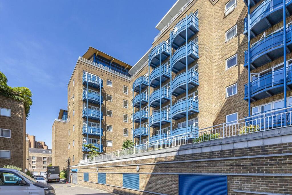 2 bed 1st Floor Flat for rent in Stepney. From ea2 Estate Agency - Wapping 2 bed 1st Floor Flat for rent in Stepney. From ea2 Estate Agency - Wapping