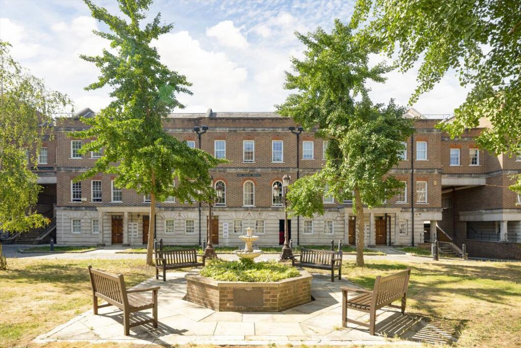 1 bed 1st Floor Flat for rent in Bermondsey. From ea2 Estate Agency - Wapping