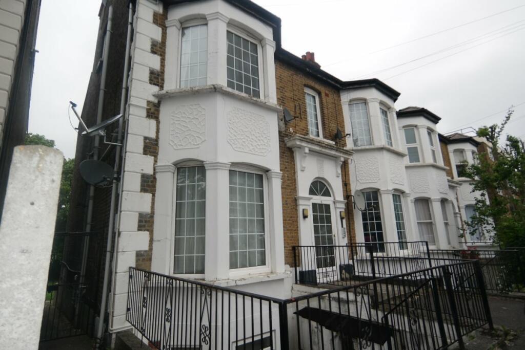 1 bed Flat for rent in Leyton. From Eastbank Studios Ltd - London