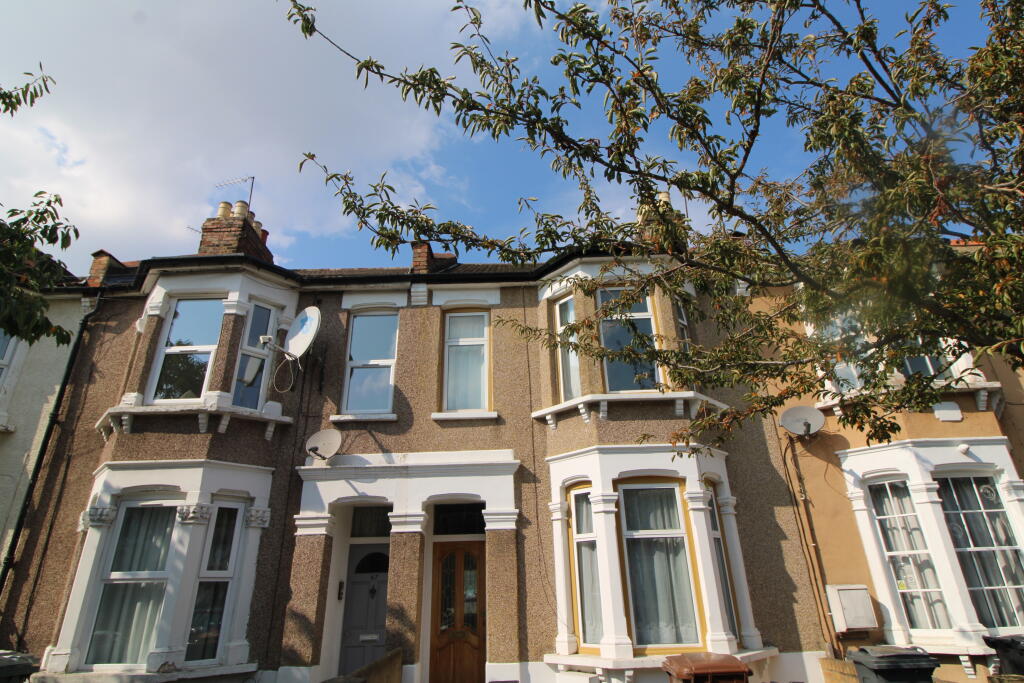 1 bed 1st Floor Flat for rent in Leyton. From Eastbank Studios Ltd - London - Sales