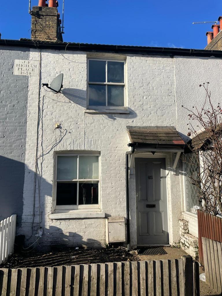 2 bed Mid Terraced House for rent in Walthamstow. From Eastbank Studios Ltd - London - Sales 2 bed Mid Terraced House for rent in Walthamstow. From Eastbank Studios Ltd - London - Sales
