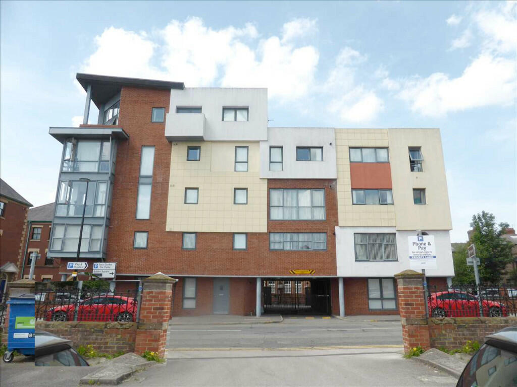 2 bed Apartment for rent in Warrington. From Easylet Residential Ltd - Warrington