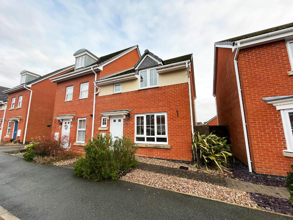3 bed Semi Detached for rent in Burtonwood. From Easylet Residential Ltd - Warrington 3 bed Semi Detached for rent in Burtonwood. From Easylet Residential Ltd - Warrington