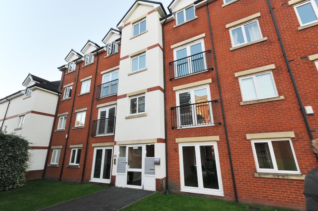 4 bed 1st Floor Flat for rent in Winwick. From Easylet Residential Ltd - Warrington