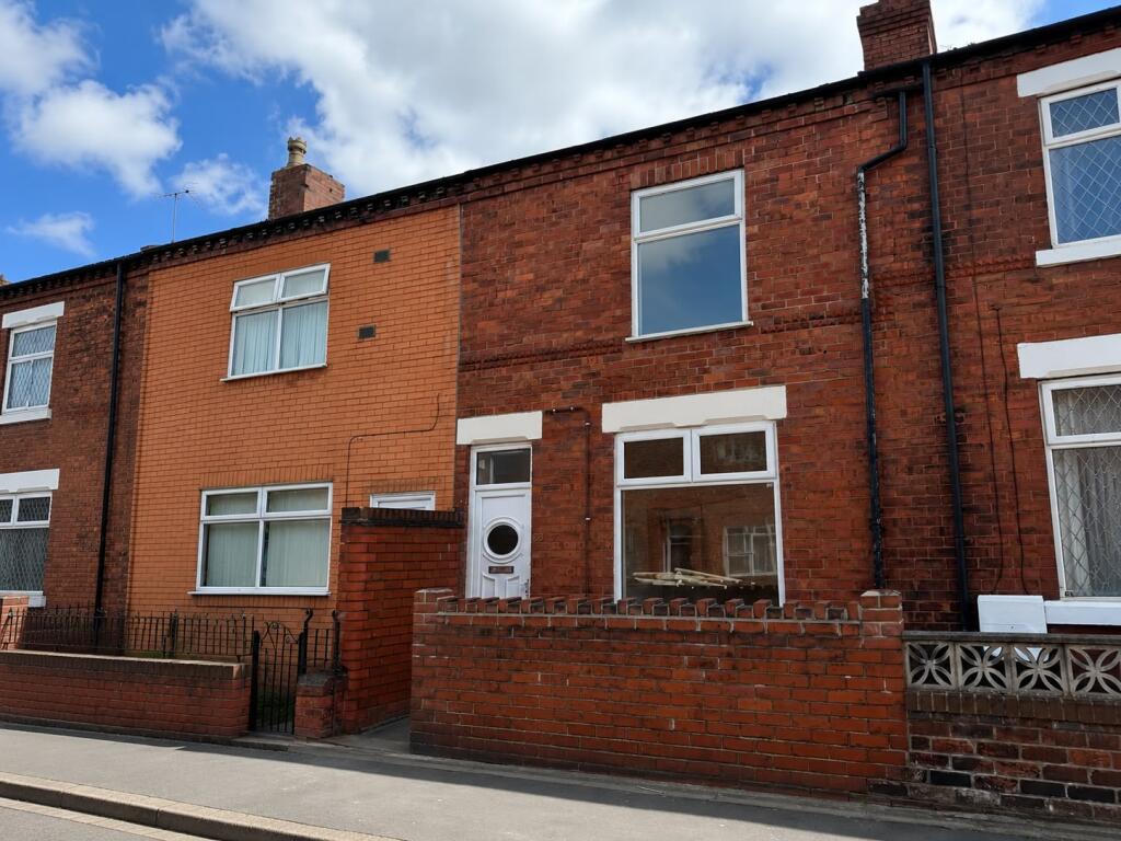 3 bed Mid Terraced House for rent in Newton-le-Willows. From Easylet Residential Ltd - Warrington