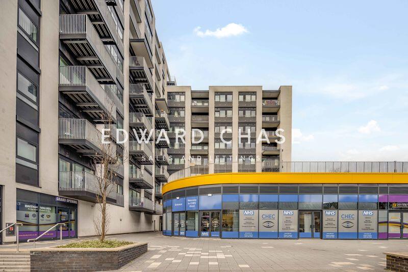2 bed Apartment for rent in Ilford. From Edward Chase - Ilford