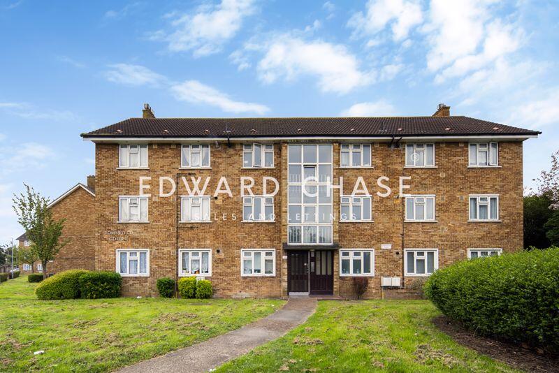 3 bed 1st Floor Flat for rent in Chigwell. From Edward Chase - Ilford 3 bed 1st Floor Flat for rent in Chigwell. From Edward Chase - Ilford