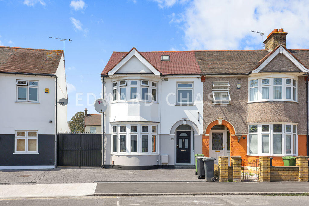 5 bed Semi Detached for rent in Barking. From Edward Chase - Ilford
