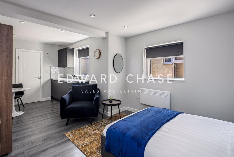 4 bed Studio for rent in Ilford. From Edward Chase - Ilford 4 bed Studio for rent in Ilford. From Edward Chase - Ilford