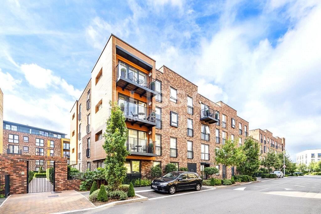 1 bed Apartment for rent in Stanmore. From Ellis & Co - Kenton