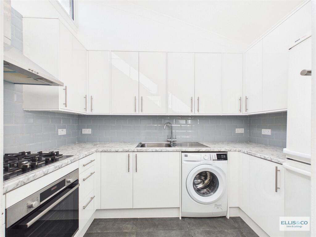 1 bed Apartment for rent in Stanmore. From Ellis & Co - Kenton