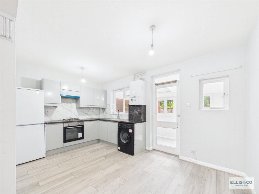 2 bed Mid Terraced House for rent in Harrow. From Ellis & Co - Kenton