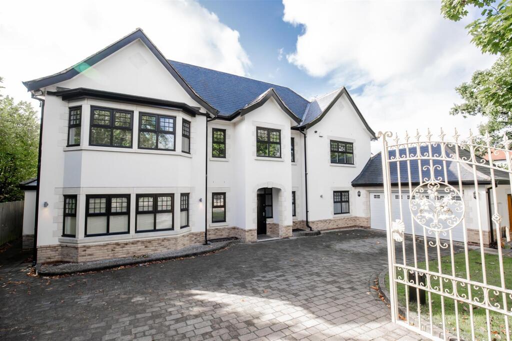 6 bed Detached for rent in Bramhall. From Benson Bunch - Wilmslow