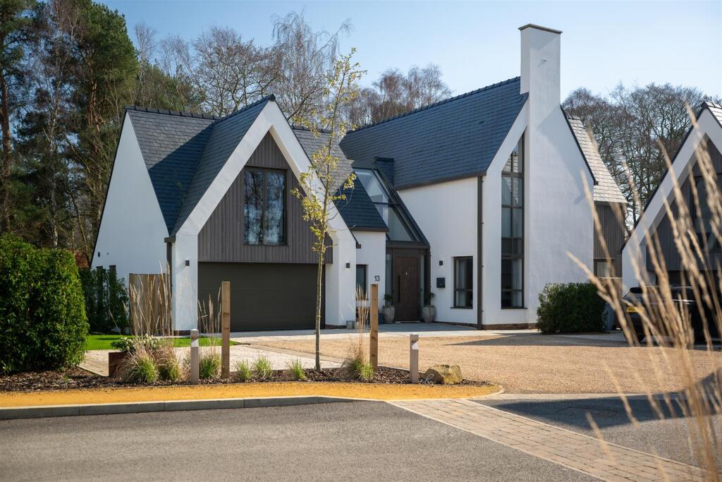 4 bed Detached for rent in . From Benson Bunch - Wilmslow 4 bed Detached for rent in . From Benson Bunch - Wilmslow