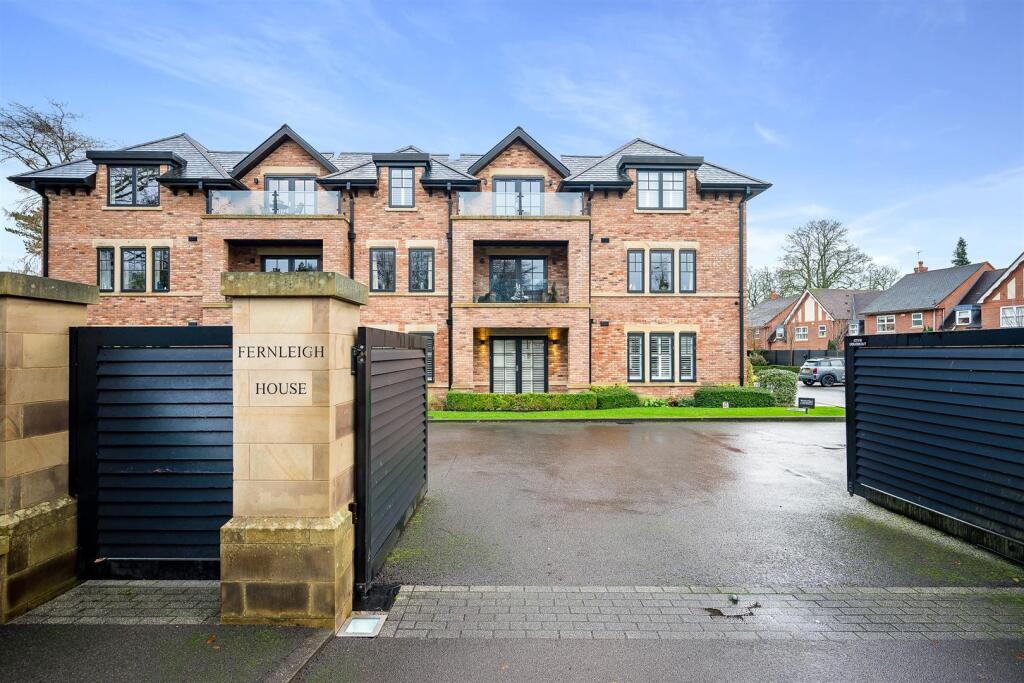 3 bed Penthouse for rent in Wilmslow. From Benson Bunch - Wilmslow